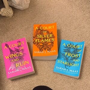 A Court of Thorns and Roses Series Books